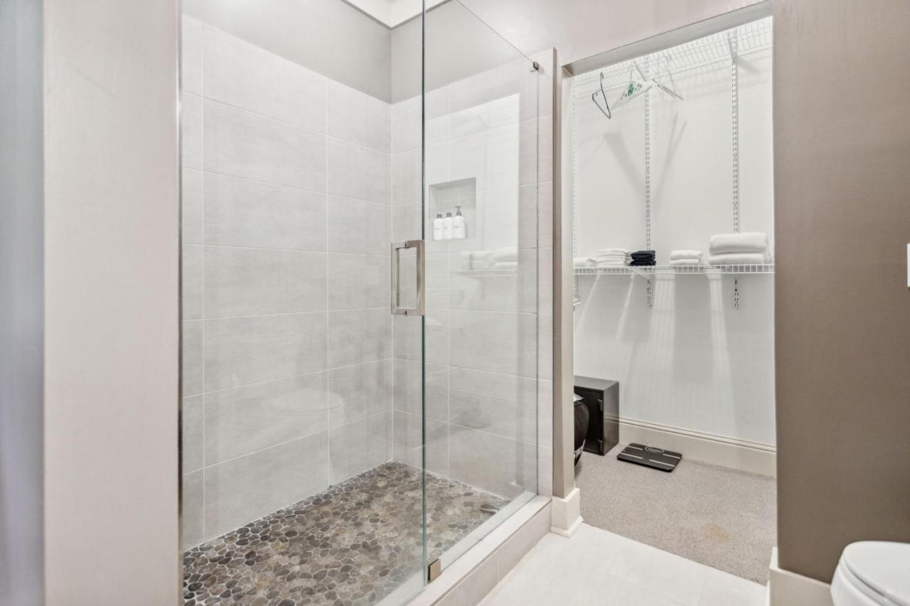 גיינסוויל Lanier Landing - Private Dock Hot Tub Game Room מראה חיצוני תמונה